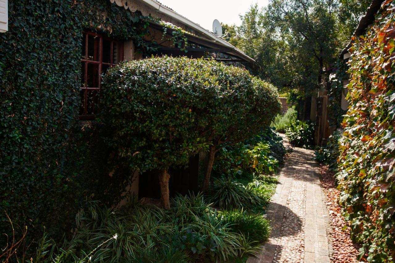 Town And Country Mpumalanga Hotel Middelburg  Exterior photo